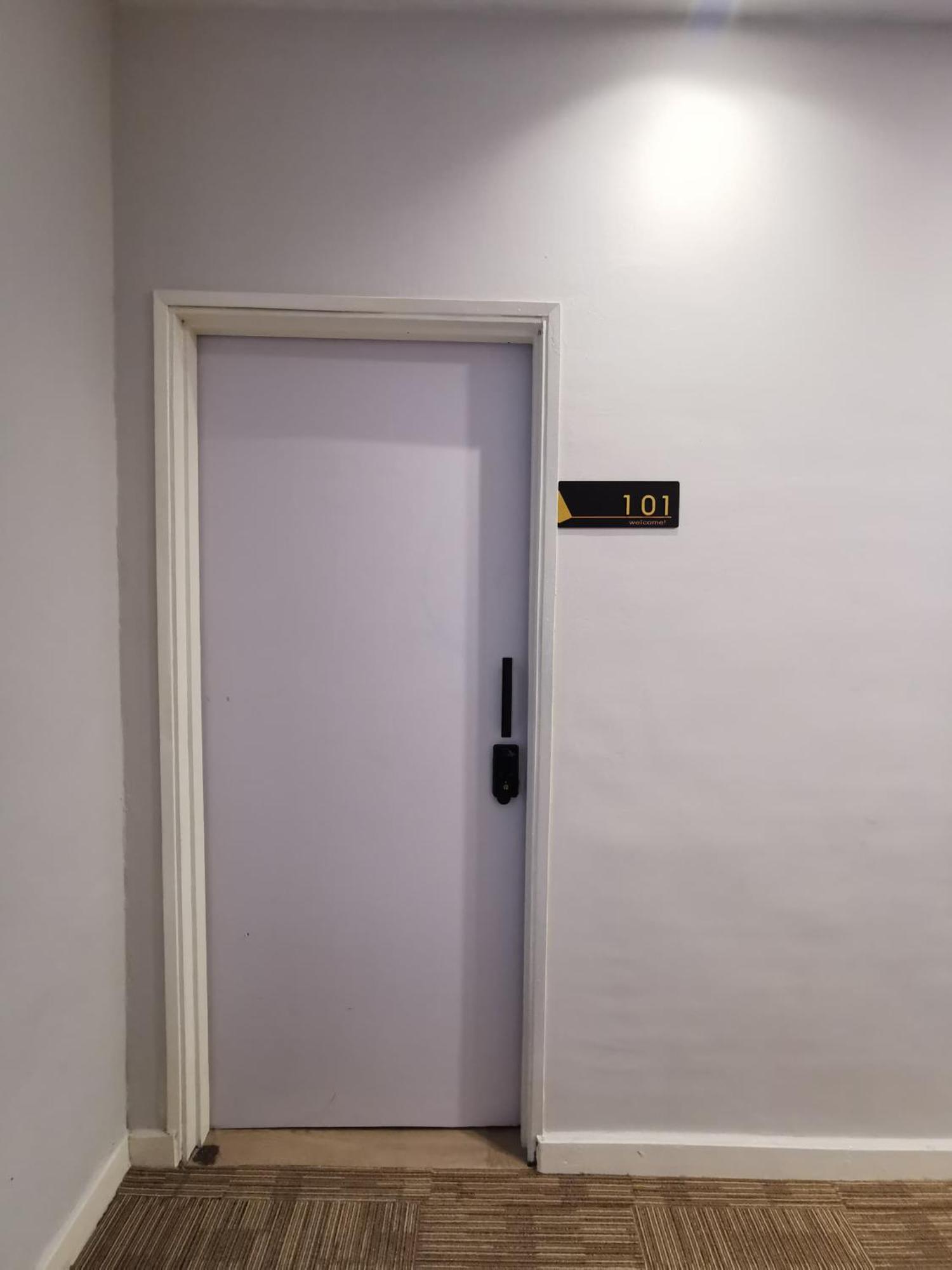 Autumn Guesthouse'S Near Jalan Alor Bukit Bintang Kuala Lumpur Bagian luar foto