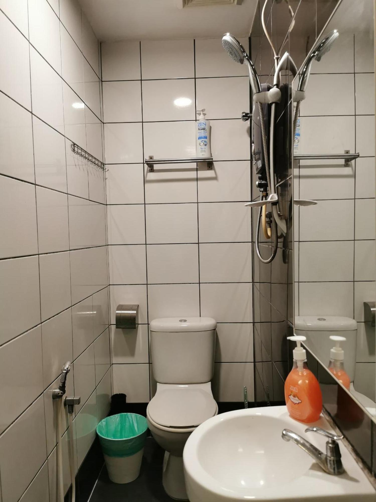 Autumn Guesthouse'S Near Jalan Alor Bukit Bintang Kuala Lumpur Bagian luar foto